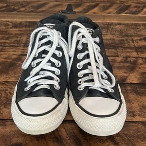 Womens converse size 6